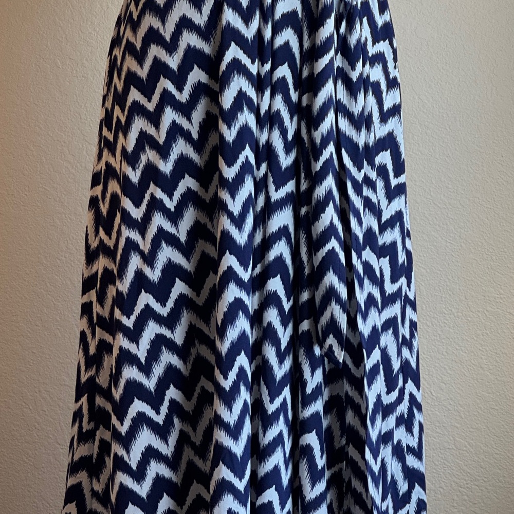 Sleeveless Wrap Dress with Belt - Picture 5 of 5